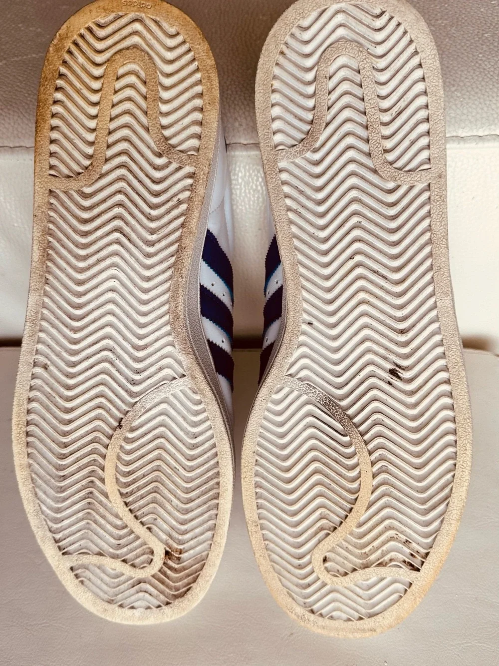 adidas classic low